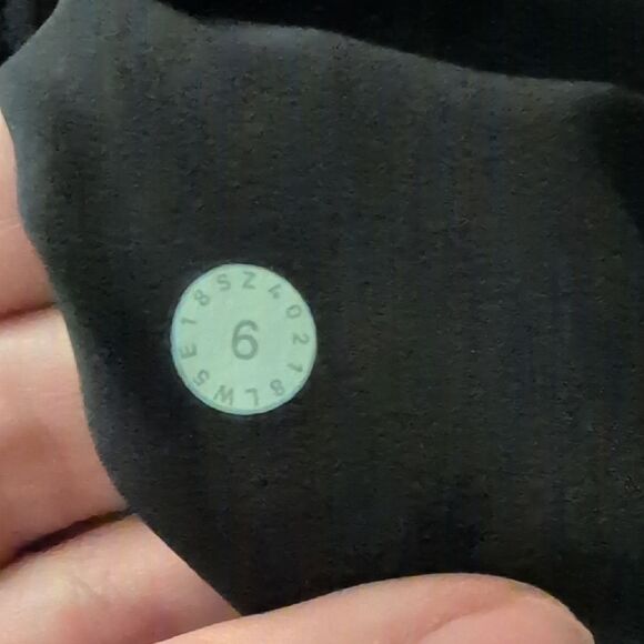 Lululemon Noir Pant Black Relaxed Fit Tie Waist With Pockets Size 6 - Picture 5 of 13